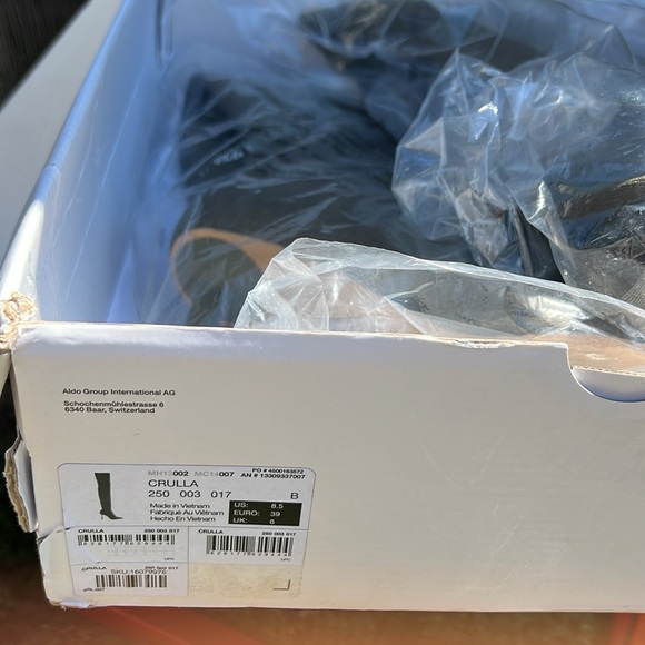 ALDO Crulla Over-The-Knee Boot size 8.5 (Never Worn) - Picture 7 of 7